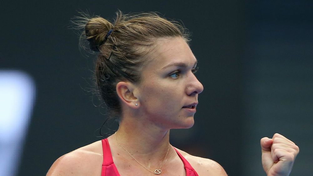 Simona Halep a învins-o în premieră pe Maria Șarapova