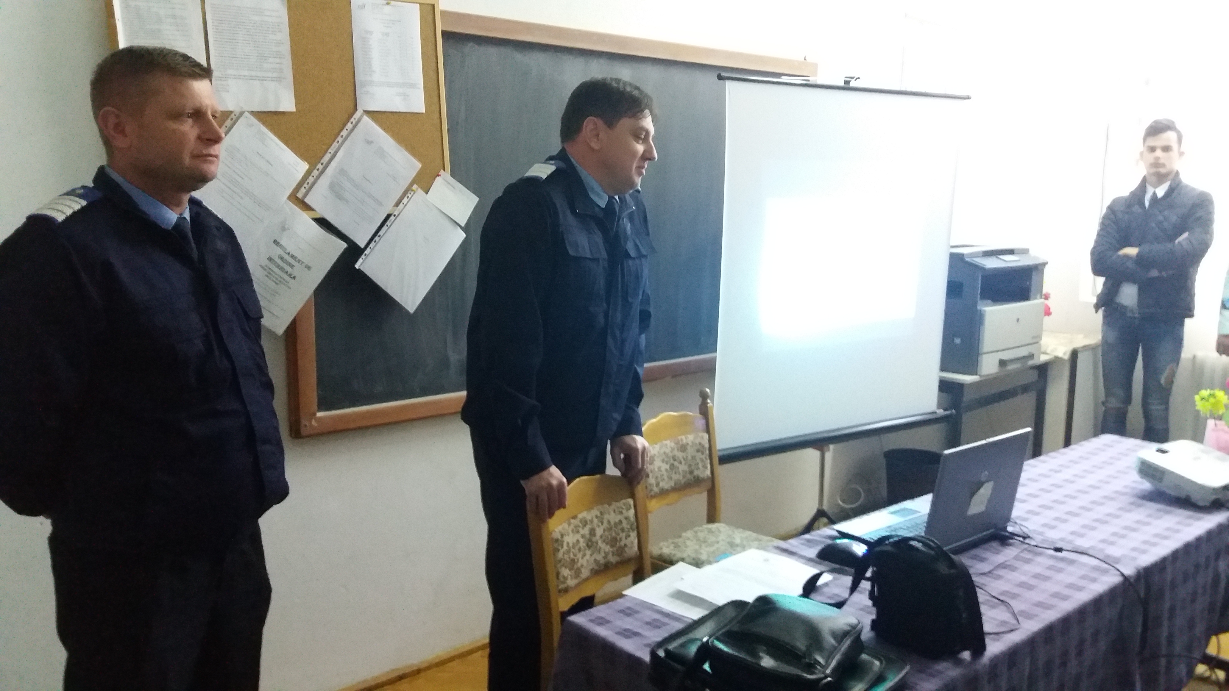 Activitate de prevenirea a violenței și absenteismului