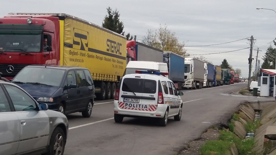 Blocaj în Vama Petea. Cine nu poate trece granița