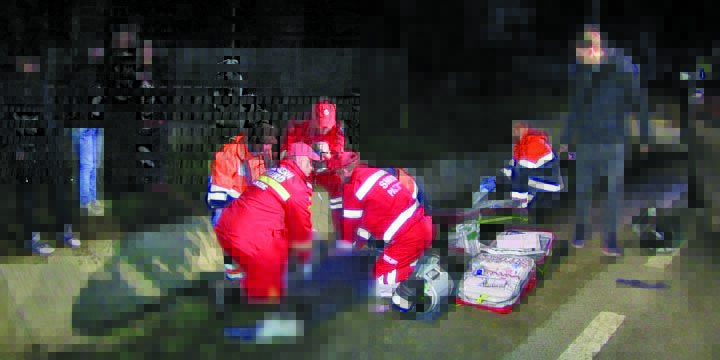 Un copil, de 14 ani, la un pas de moarte