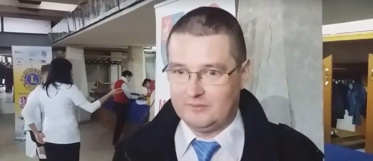 Adrian Marc manager plin la Spitalul Judeţean. A promovat examenul cu 9,28