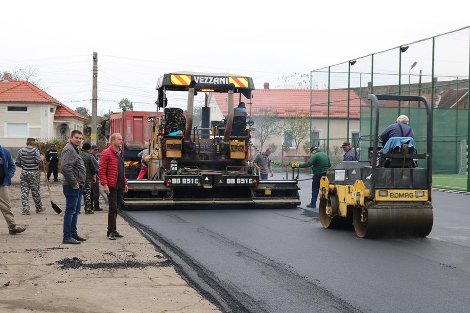 FOTOGALERIE. Orașul Ardud și satele aparținătoare, în plină modernizare. Lucrări în prag de iarnă