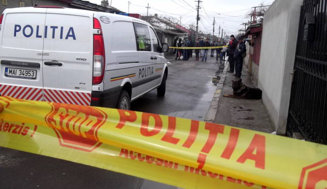 Crimă oribilă în județ. Trei persoane ucise cu sânge rece
