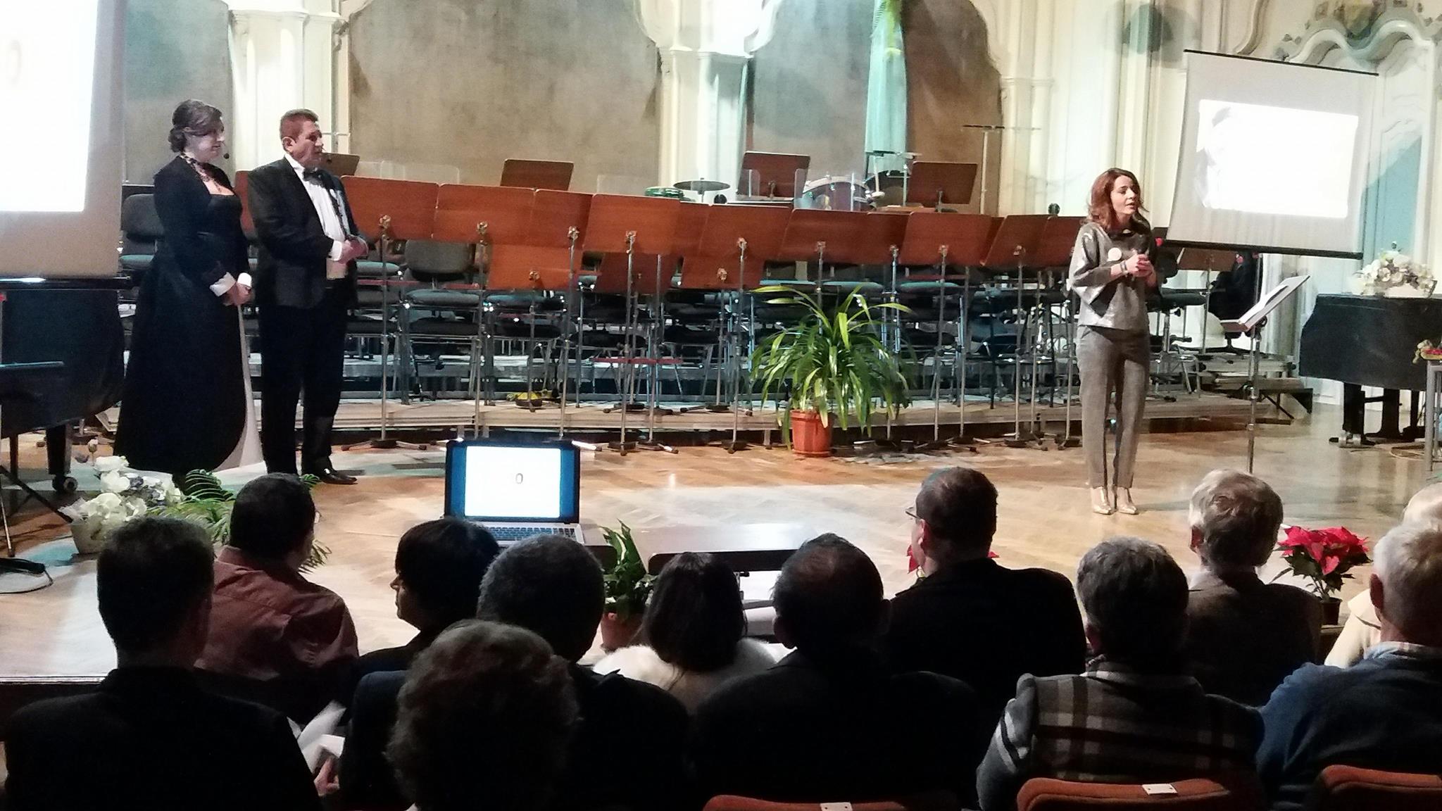 Spectacol aniversar la DGASPC Satu Mare