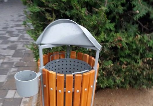 FOTO. Vandali căutați de polițiști. Au vandalizat Centrul Nou, recent reabilitat