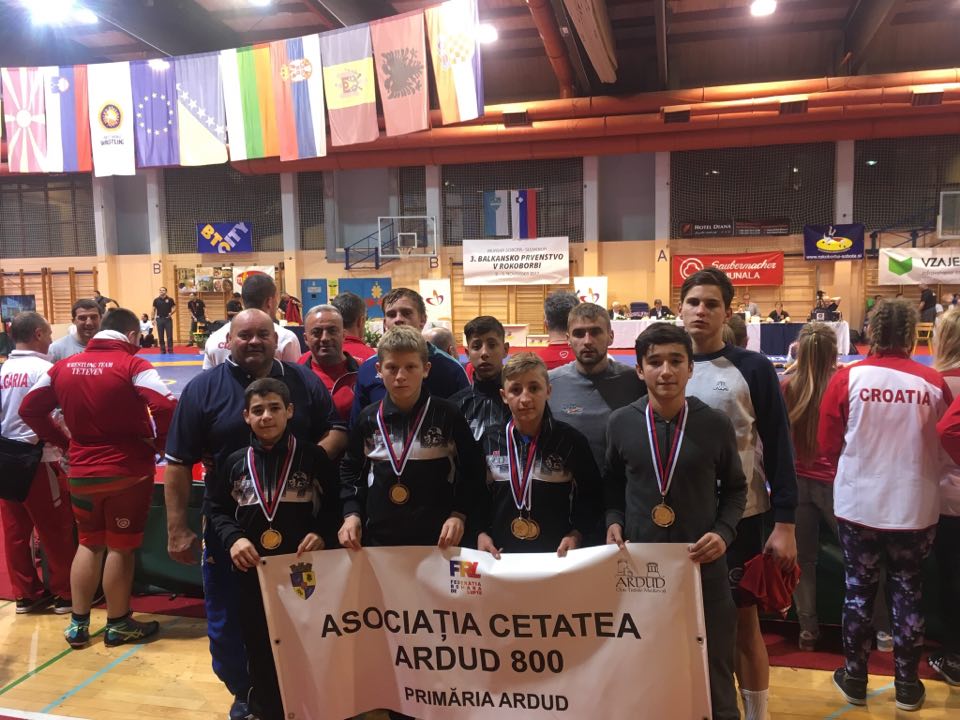 Cinci medalii la Balcaniadă!