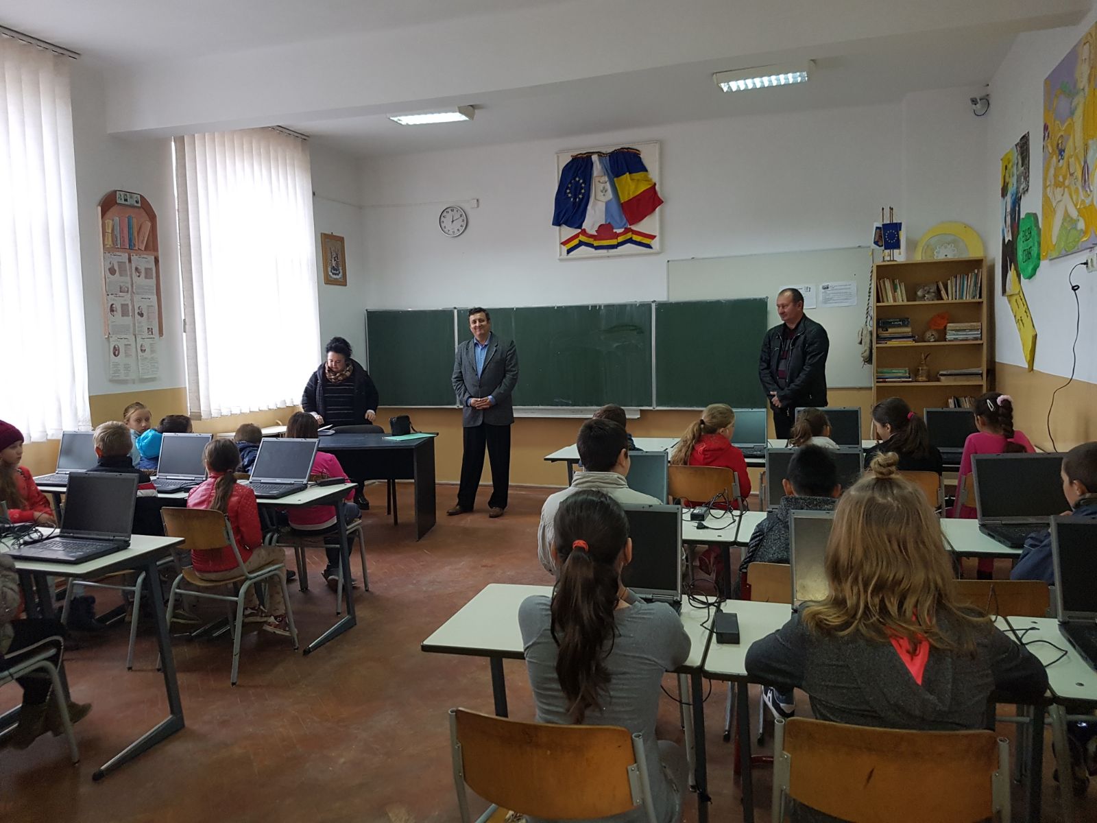 FOTO. Școlile implicate în concursul „Let’s Be Eco!”, premiate. Care sunt acestea