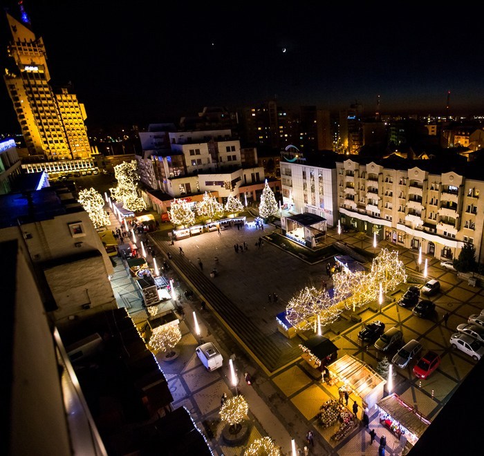 Iluminatul de sărbători este pornit în această seară. Unde și când