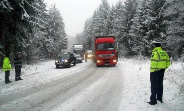 Vine iarna. Ce simboluri trebuie inscripționate pe cauciucurile de iarnă acceptate