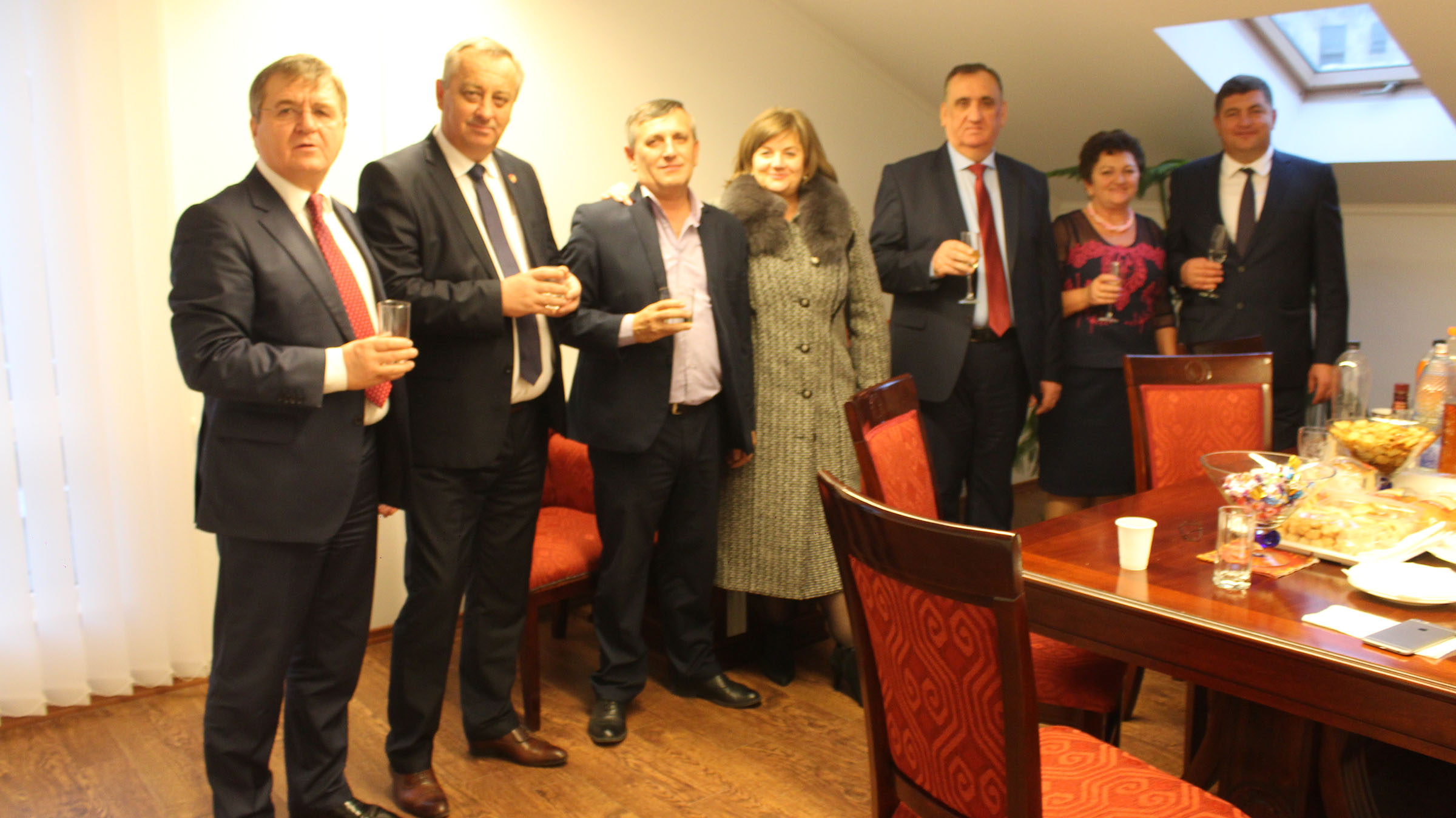 Colindul Organizaţiei Judeţene PSD Satu Mare, la sediul GNV şi Nord Vest TV