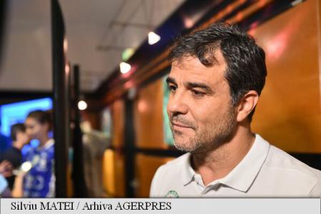 Selecţionerul României are o explicaţie curioasă  despre înfrângerea cu Cehia