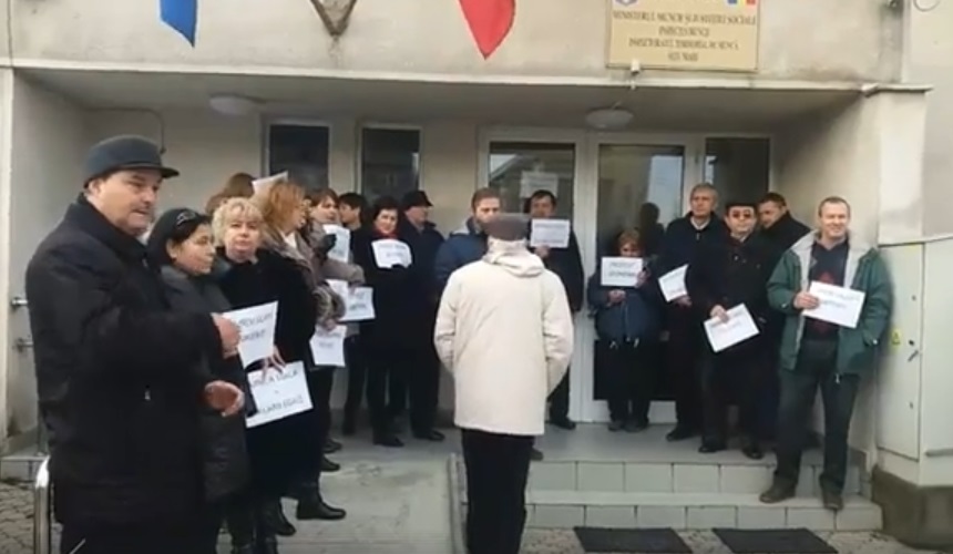 VIDEO/FOTO.Protest spontan la ITM. ”Muncă egală, salarii egale”