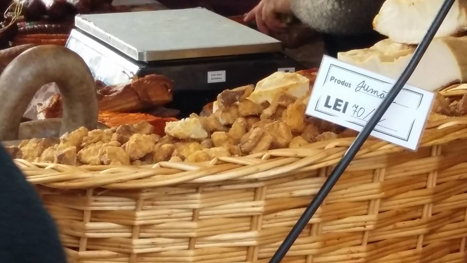 VIDEO/FOTO. Prețuri astronomice la jumări la Satu Mare. 70 de lei kilogramul