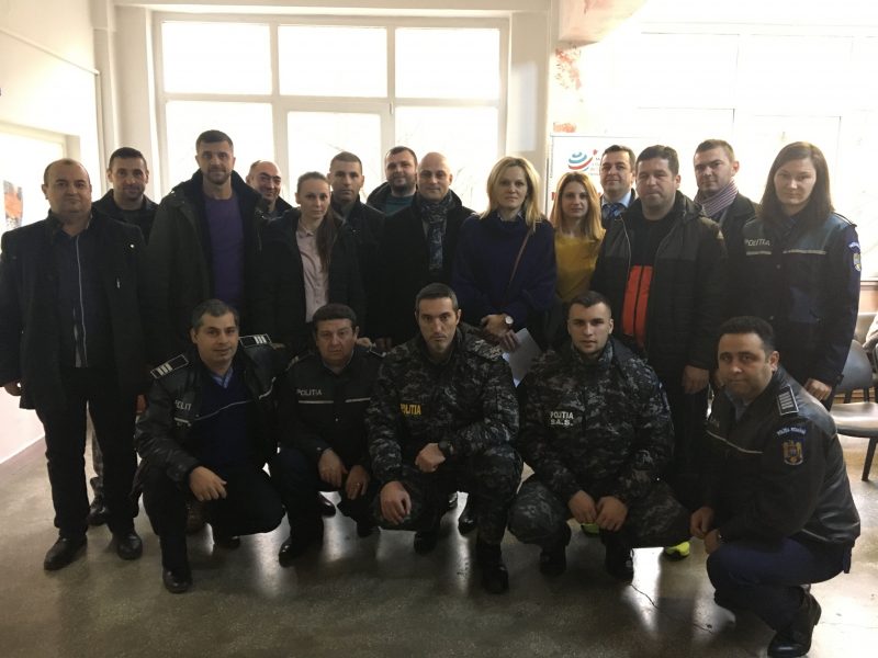 FOTOGALERIE. Sânge pentru viață. Polițiștii au donat sânge