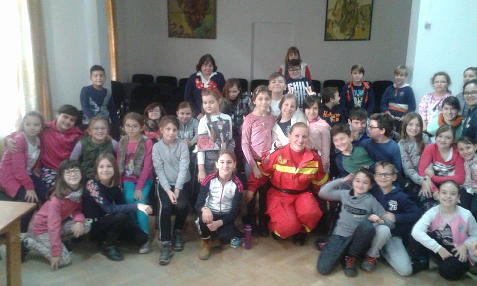 FOTOGALERIE. Viitorii salvatori de vieți, pregătiți încă de mici