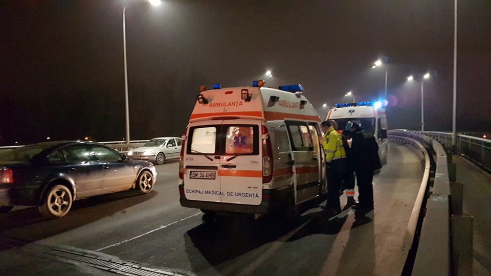FOTOGALERIE. ACCIDENT pe Podul Decebal. În pragul comei alcoolice
