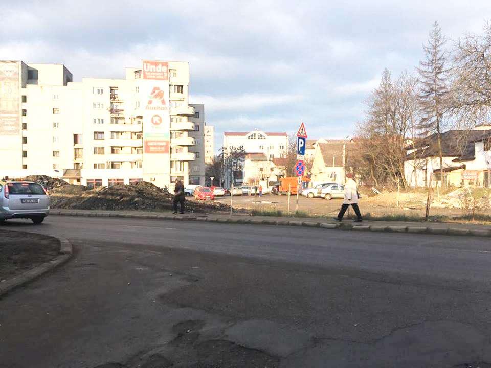 Noroiul din plin centru