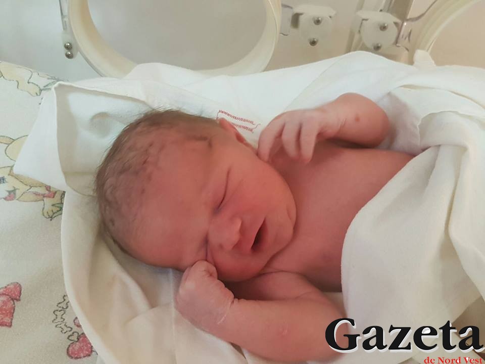 FOTOGALERIE. Primul copil născut în 2018 la Clinica Gynoprax. Mesajul doctorului Muncean