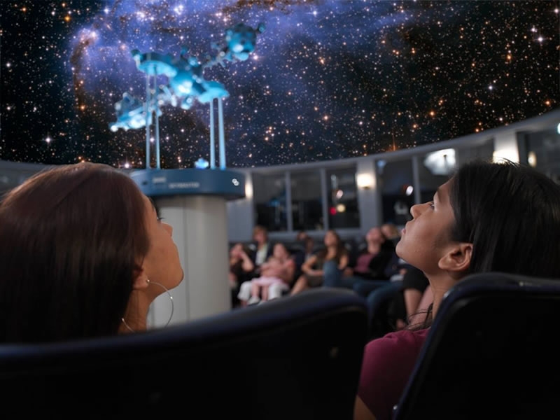 Planetariul Baia Mare, una dintre cele mai importante atracţii turistice, culturale şi ştiinţifice din judeţul vecin