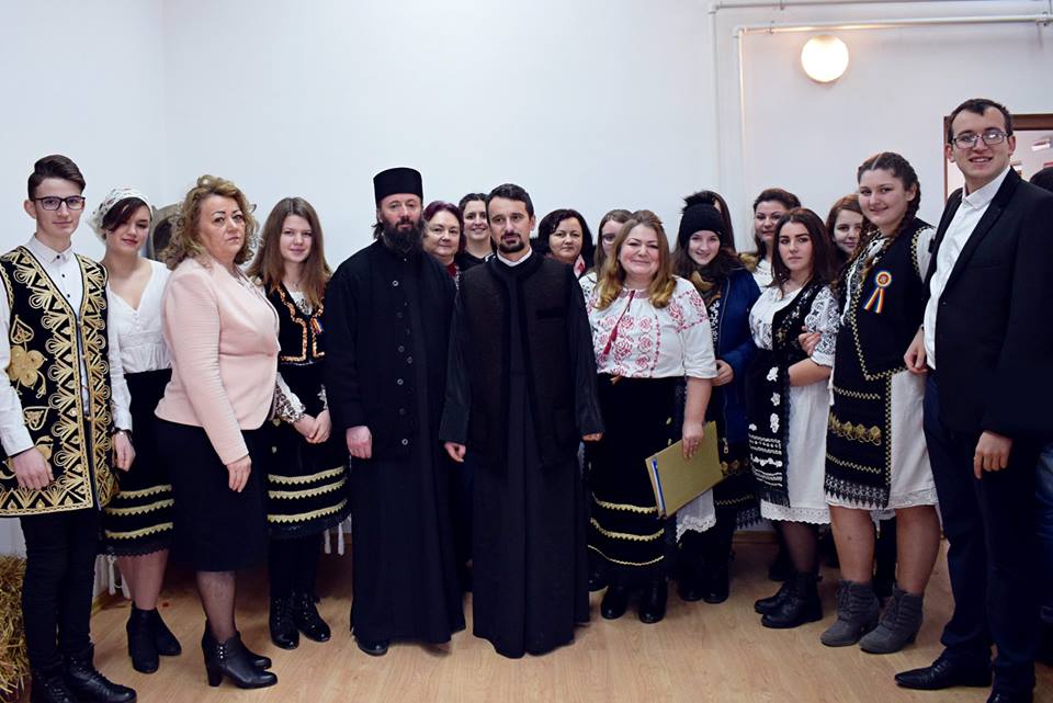 FOTOGALERIE. Șezătoare în Resighea. Tradiții păstrate vii