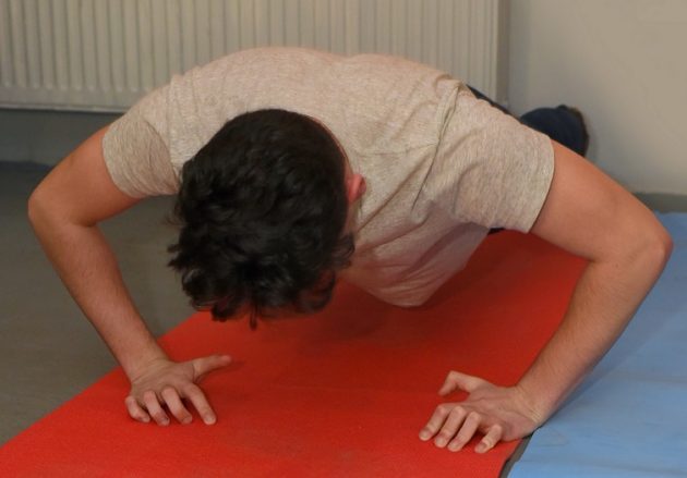 FOTOGALERIE. Sătmărenii au făcut mișcare pentru doamnele lor. „Alege mișcarea azi”