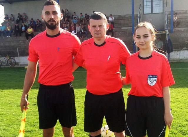 Se joacă în weekend! Delegări!