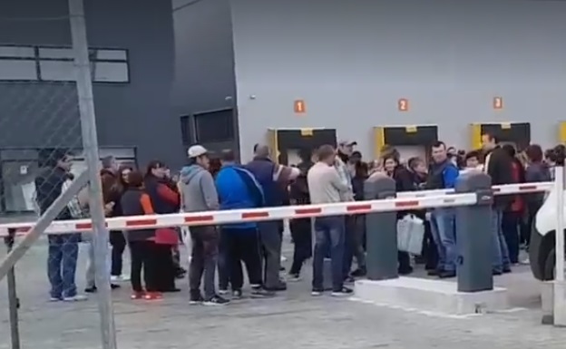 Grevă Generală la GP Sofa. Oamenii sunt neplătiți