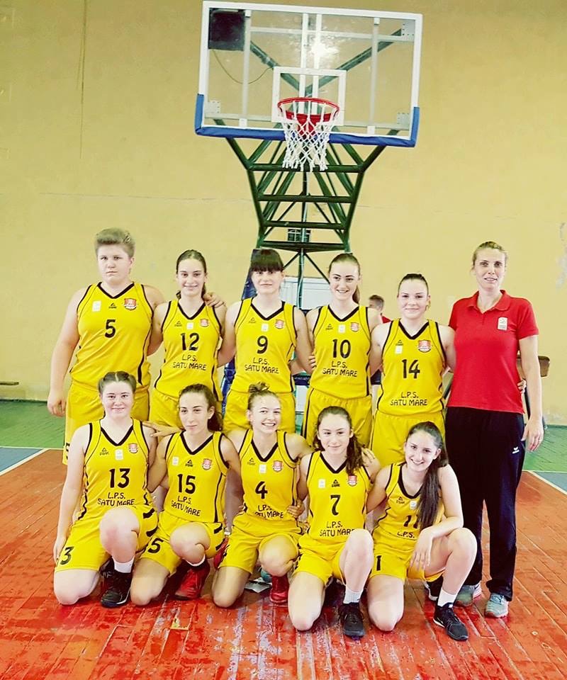 Fetele Adrianei Pricop merg  la turneul final