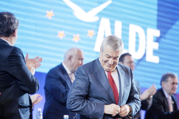 Încă un parlamentar PNL trece la ALDE. Tăriceanu: PNL a devenit partidul sistemului şi binomului