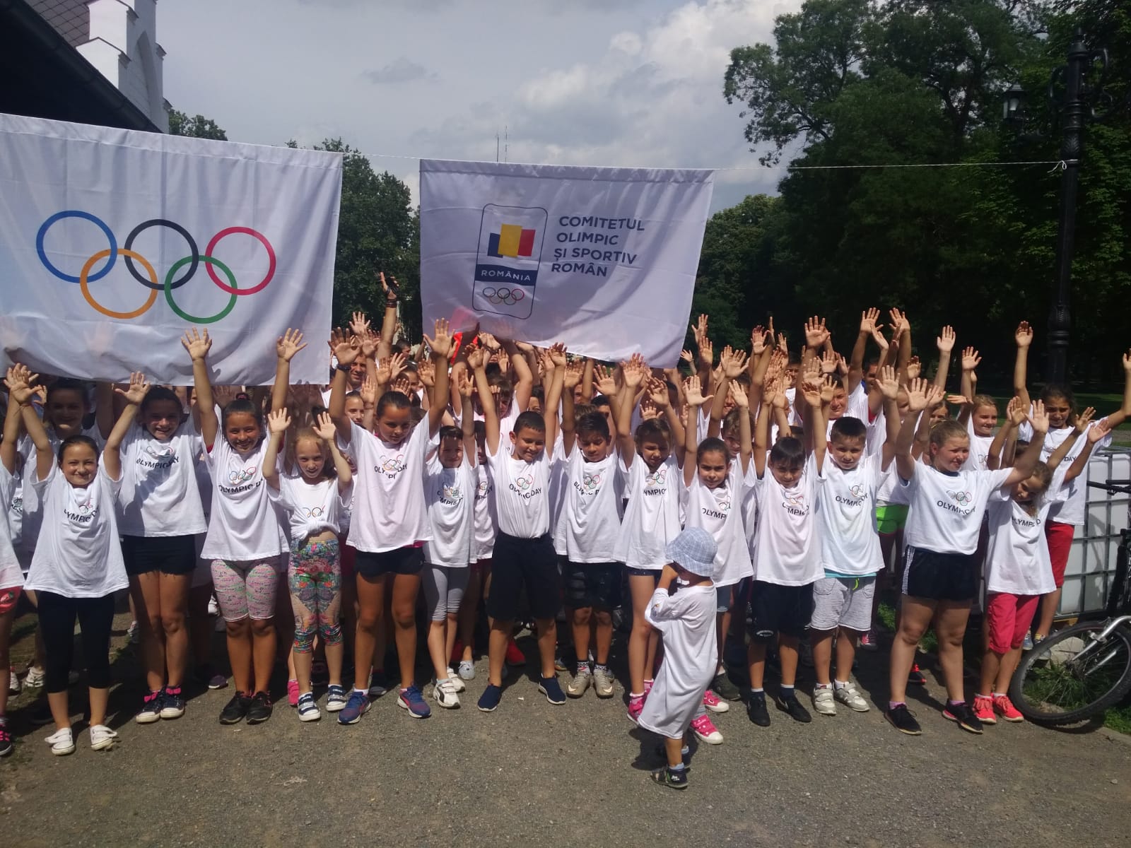 Eveniment Crosul Olimpic 2018 Carei s-a bucurat de participarea a peste 250 de concurenţi