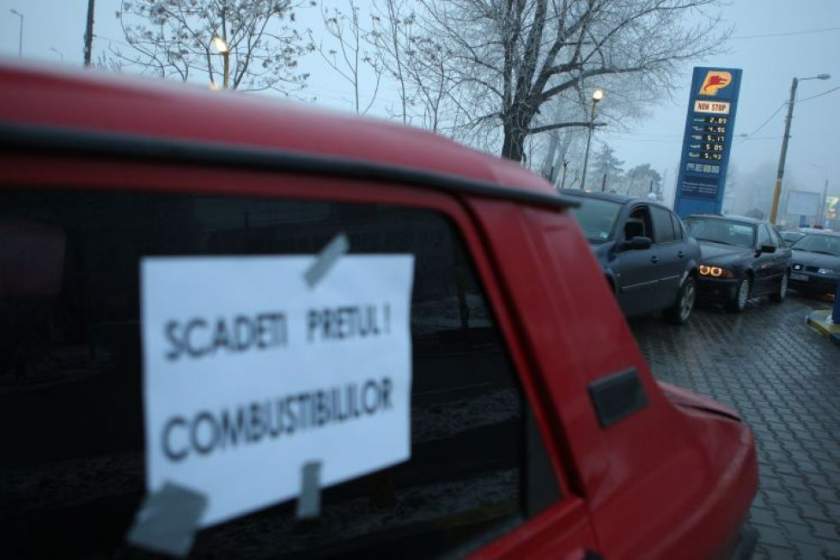 INIȚIATIVĂ! GREVA CARBURANȚILOR, pe 15 iunie în toată ţara! Mii de şoferi vor să boicoteze benzinăriile