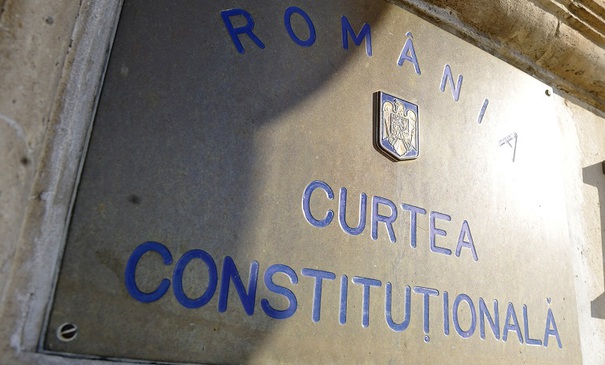 Curtea Constituţională anunţă oficial  că a sesizat Comisia de la Veneţia