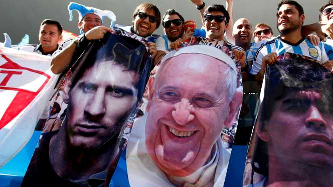 “ Mondialu’ ” din fața televizorului...