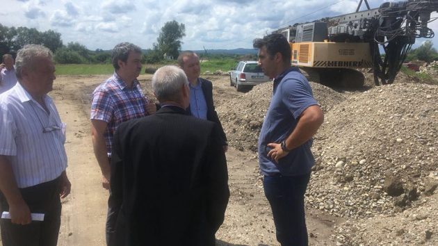 Încep lucrările la podul de peste Someș de la Pomi. Va fi gata în trei ani