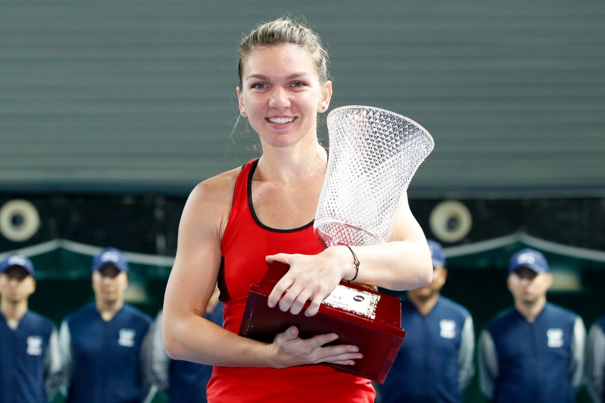 Halep, a 37-a săptămână în fruntea clasamentului WTA!
