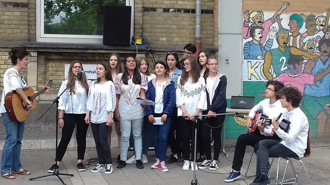 File de jurnal din activitatea baschetbalistică și culturală în Colegiul Național Mihai Eminescu din Satu Mare