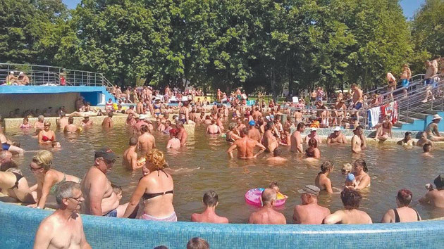 Mii de sătmăreni au ales ștrandul Nord Vest Termal Park