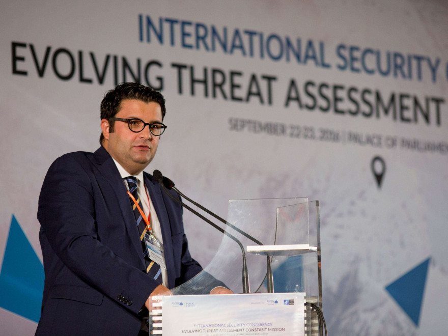 Dan Neculăescu (MAE): Vrem stabilitate, dezvoltare economică şi securitate la graniţa noastră