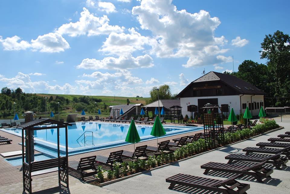 Pensiunea Popasul Codrenilor, oaza de linişte şi răcoare pentru zilele toride de vară