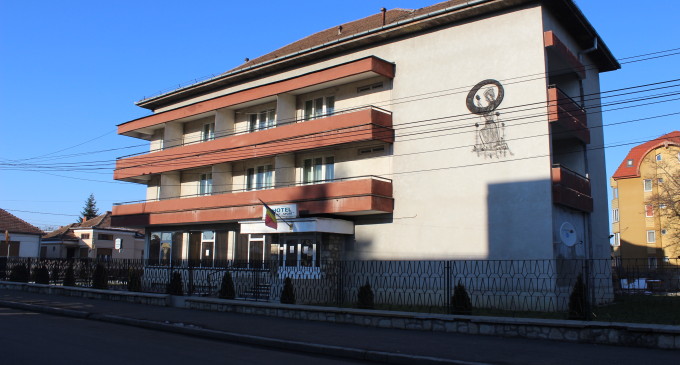 FOTO. Hotelul Sport, ”transferat” la Primăria Satu Mare. Ministrul Sportului, la Satu Mare