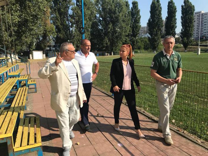Ministrul Ioana Bran, in vizită  la bazele sportive din Capitala