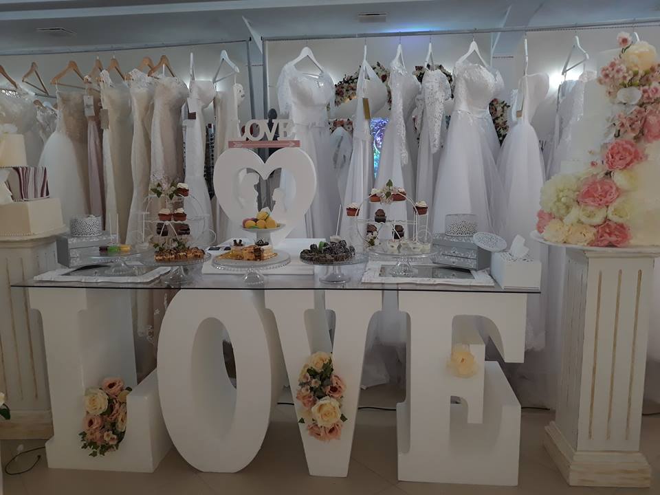 FOTOGALERIE. Cel mai mare TÂRG DE NUNȚI din Țara Oașului. Doar azi îl mai puteți vizita