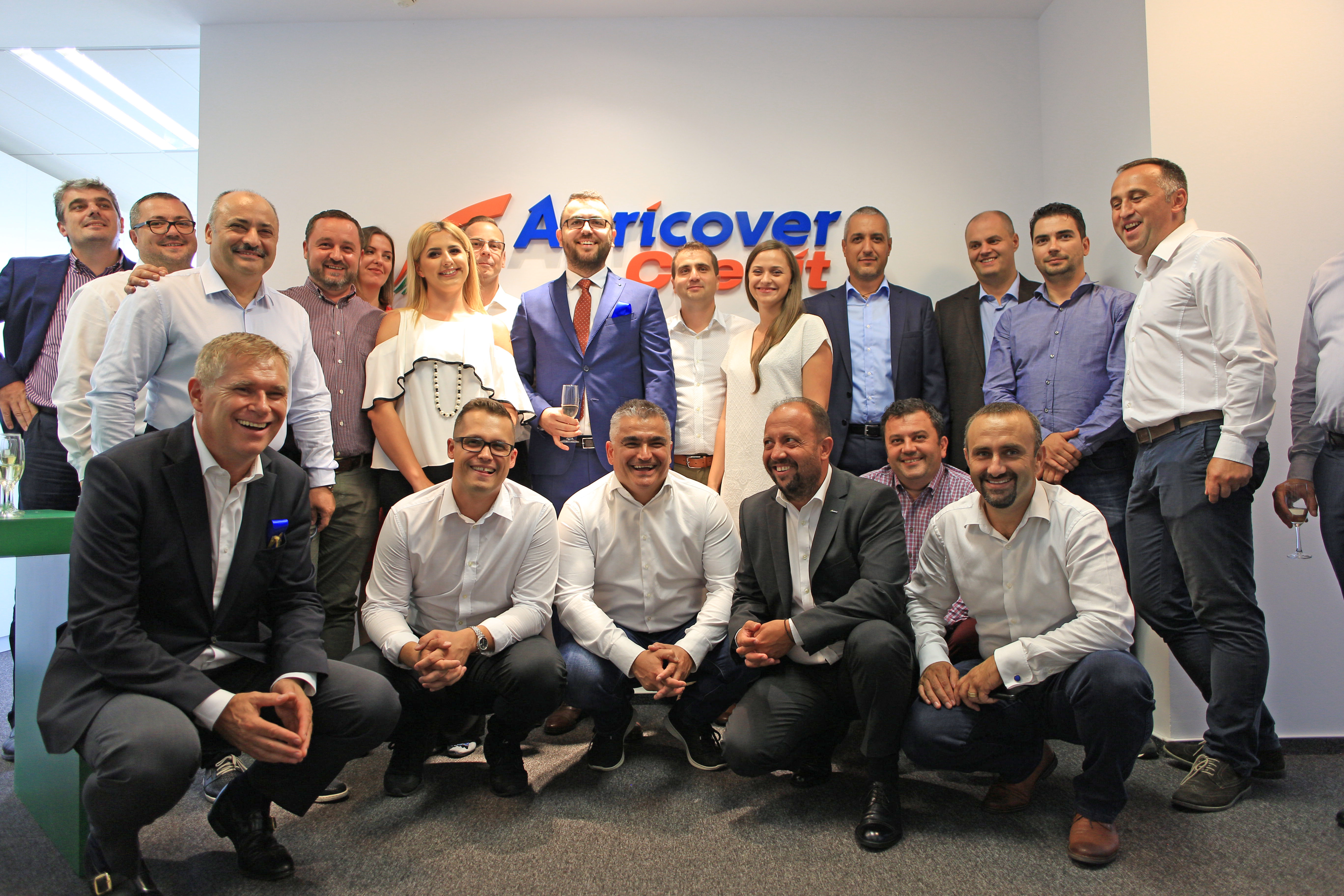 Agricover Credit îşi continuă extinderea şi deschide la Oradea prima sucursală din regiunea Nord Vest