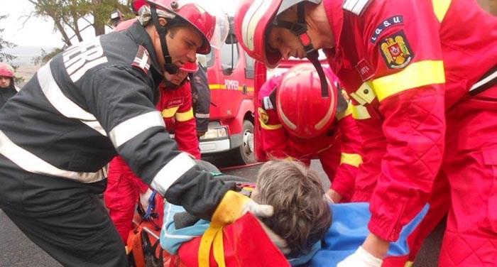 ACCIDENT cumplit. O fetiță de 10 ani, VICTIMĂ