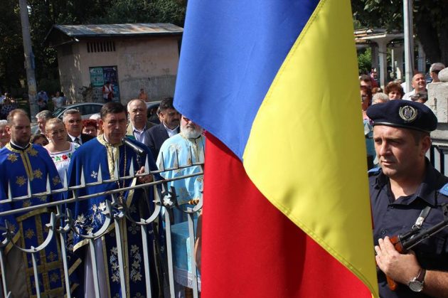VIDEO/FOTO. Catarg Centenar, înălțat și drapel sfințit la Satu Mare. Unde anume