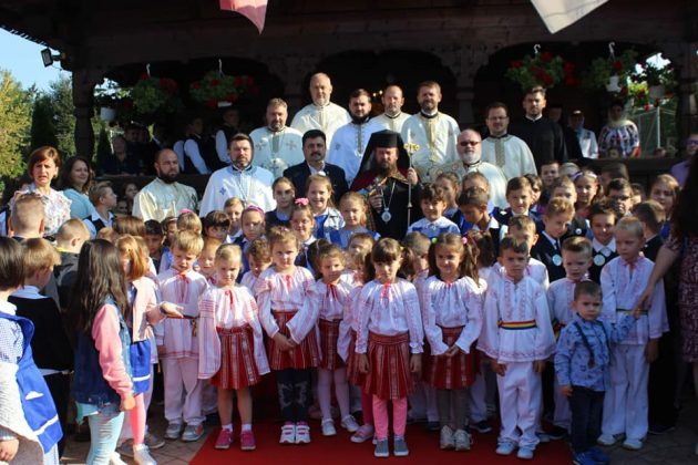 FOTOGALERIE. PS Timotei Sătmăreanul a binecuvântat noul al școlar la Liceul Ortodox