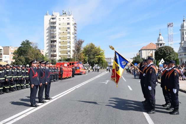 FOTOGALERIE. Ziua Pompierilor din România. LA MULTI ANI, EROILOR!