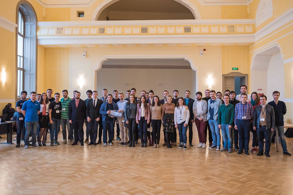 Au început înscrierile la RotaHack 2018. Premii de peste 2000 euro pentru cele mai bune aplicații iOS sau Android!