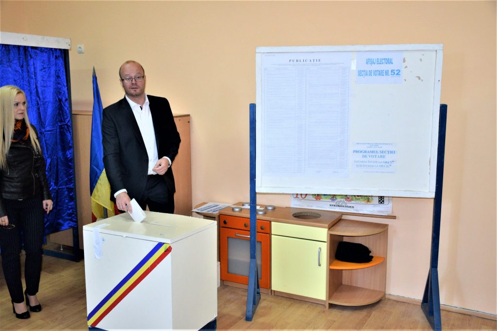 REFERENDUM PENTRU FAMILIE. Primarul Kereskenyi a votat pentru familie