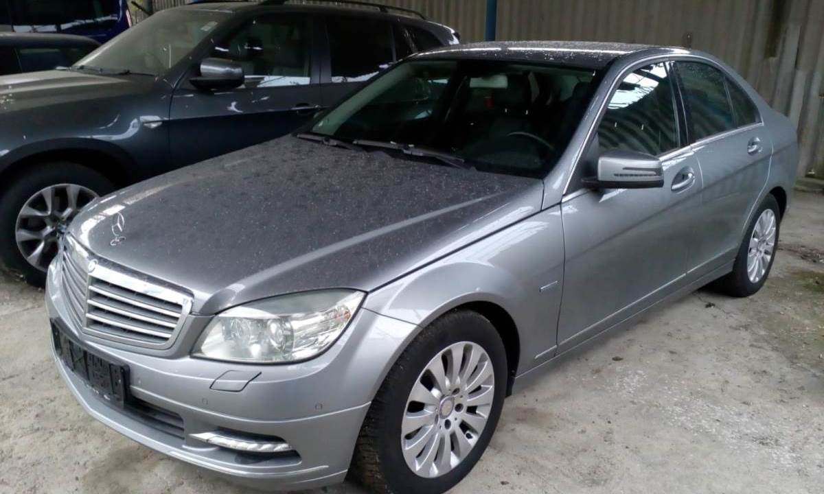 Mercedes furat din Danemarca, depistat la Urziceni. Era adus de un sătmărean